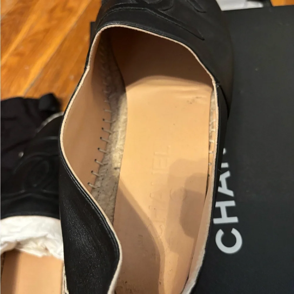 Authentic Lambskin CC Espadrilles 41 Black - Picture 6 of 13